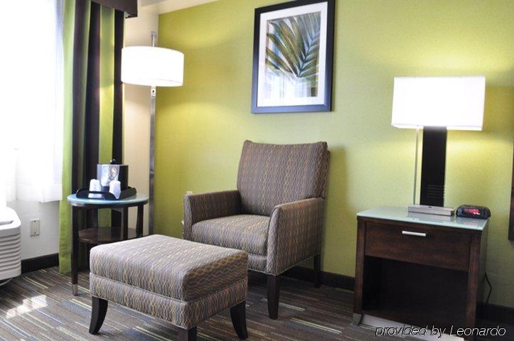 Holiday Inn Express San Diego South - National City By Ihg Habitación foto