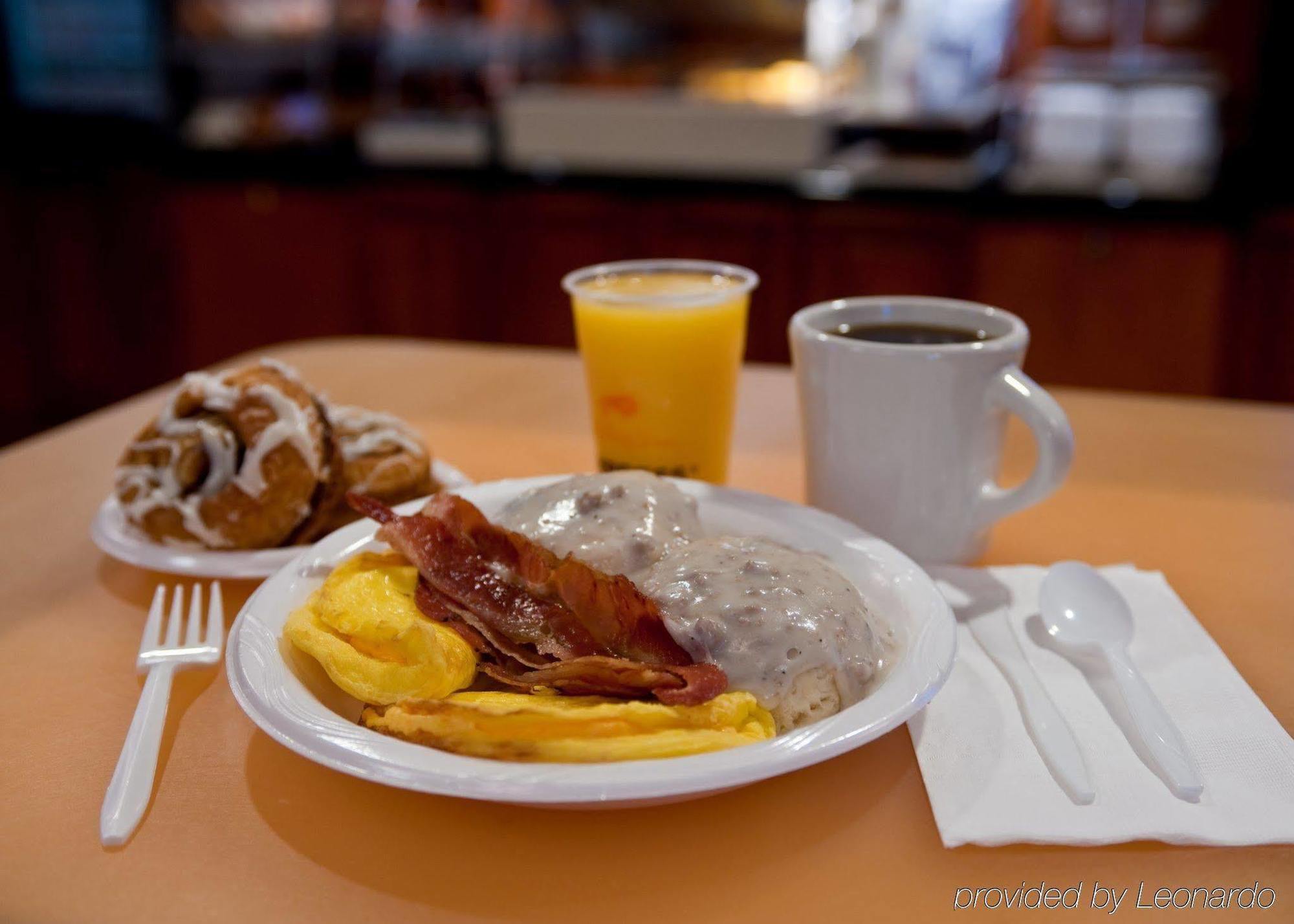 Holiday Inn Express San Diego South - National City By Ihg Restaurante foto